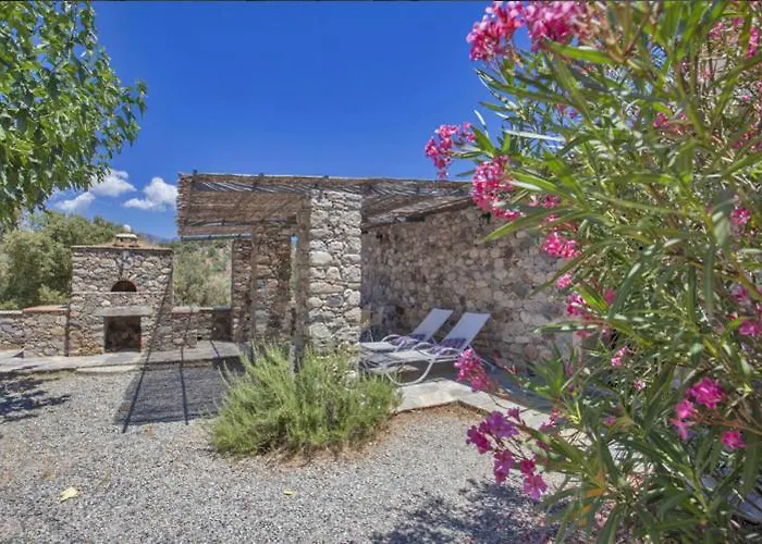Maison En Pierre Corse Avec Vue Entre Mer Et Montagne