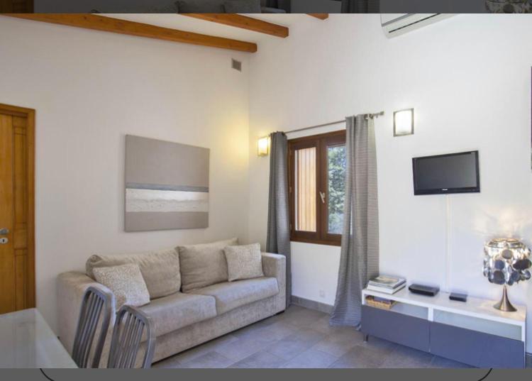 Vakantiehuis Maison En Pierre Corse Avec Vue Entre Et Montagne *