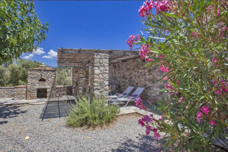 Holiday home Maison En Pierre Corse Avec Vue Entre Et Montagne Moltifao